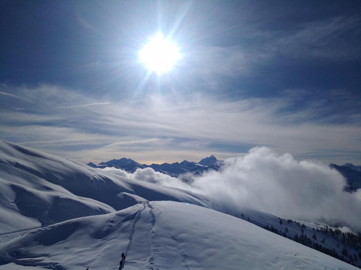 B&B Chalet Rustica Inden, Leukerbad Exteriör bild