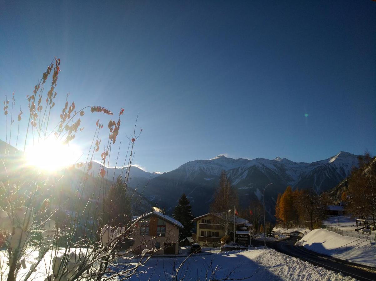 B&B Chalet Rustica Inden, Leukerbad Exteriör bild